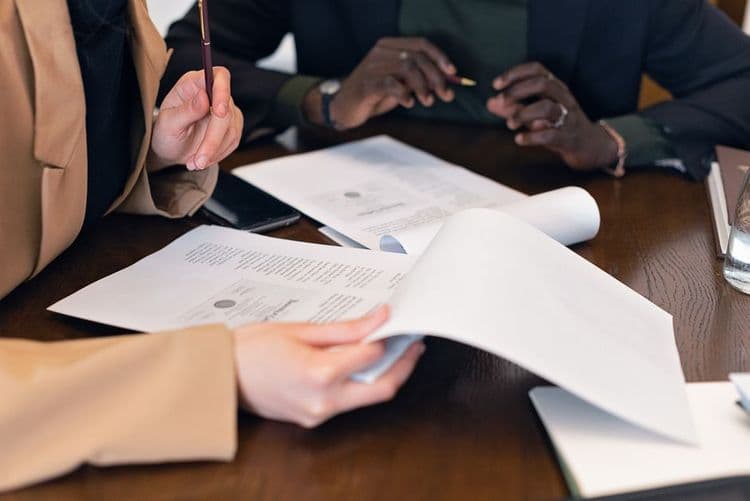 Ethical AI Proposal Generation: The Definitive Guide to Authentic Client Communication and Policy Compliance